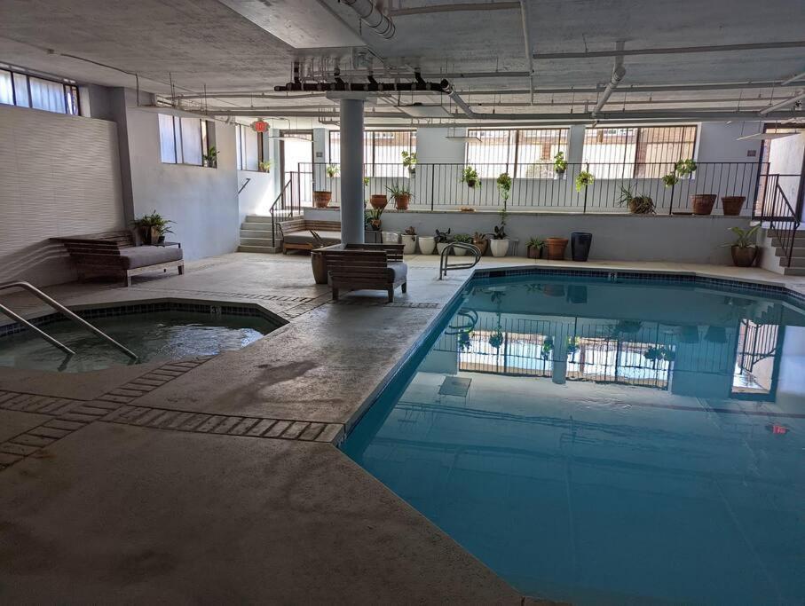Spacious 2 Bedrooms. Prime Location Los Angeles Exterior foto